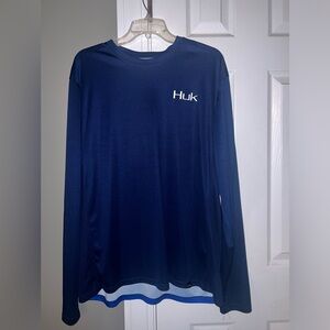 NWOT Huk shirt